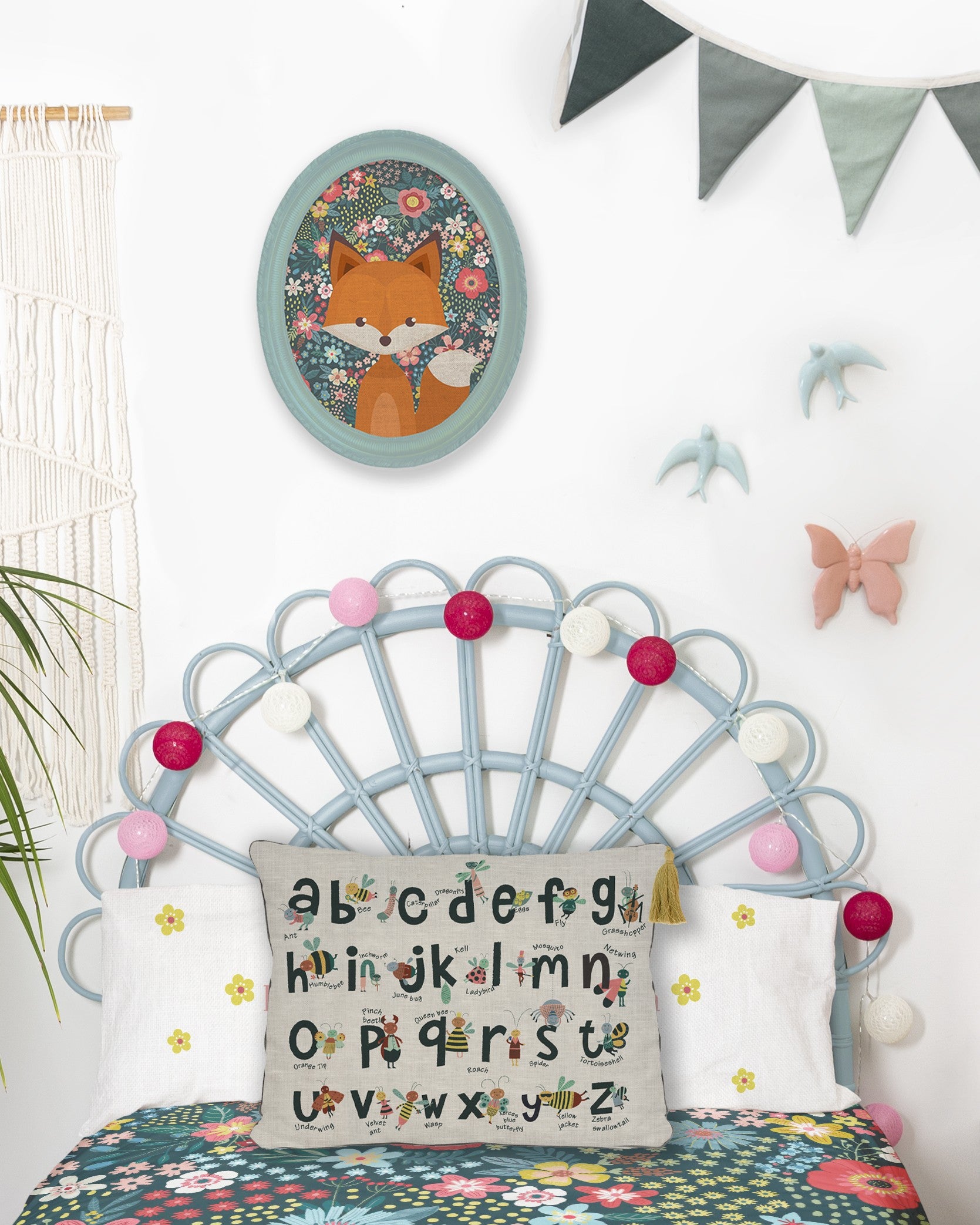 Cojin 50x35 Lino Borlas Insects Abecedary