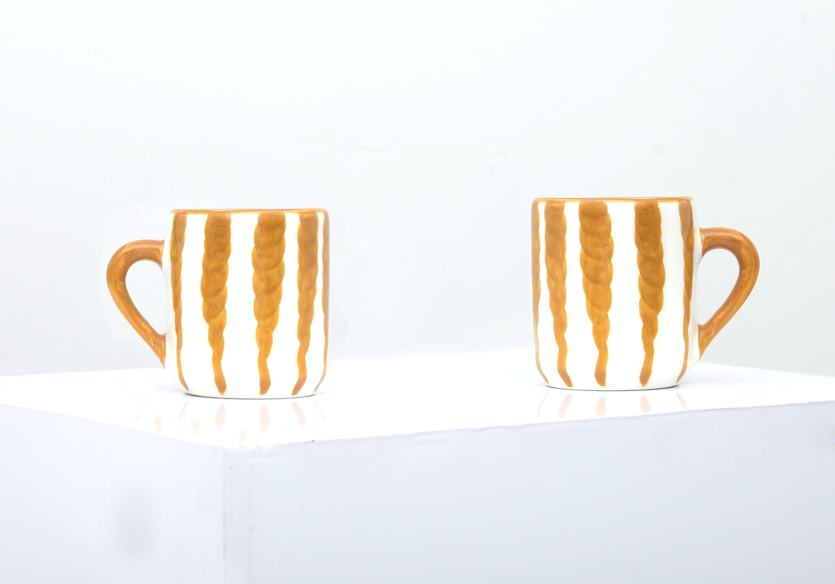Set 2 Tazas pintadas a mano