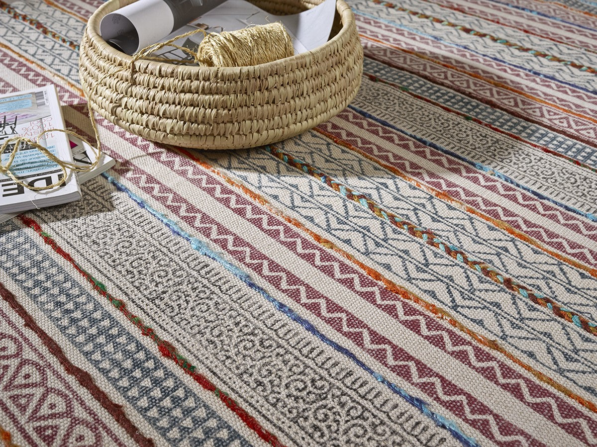Colorfull rug Dara