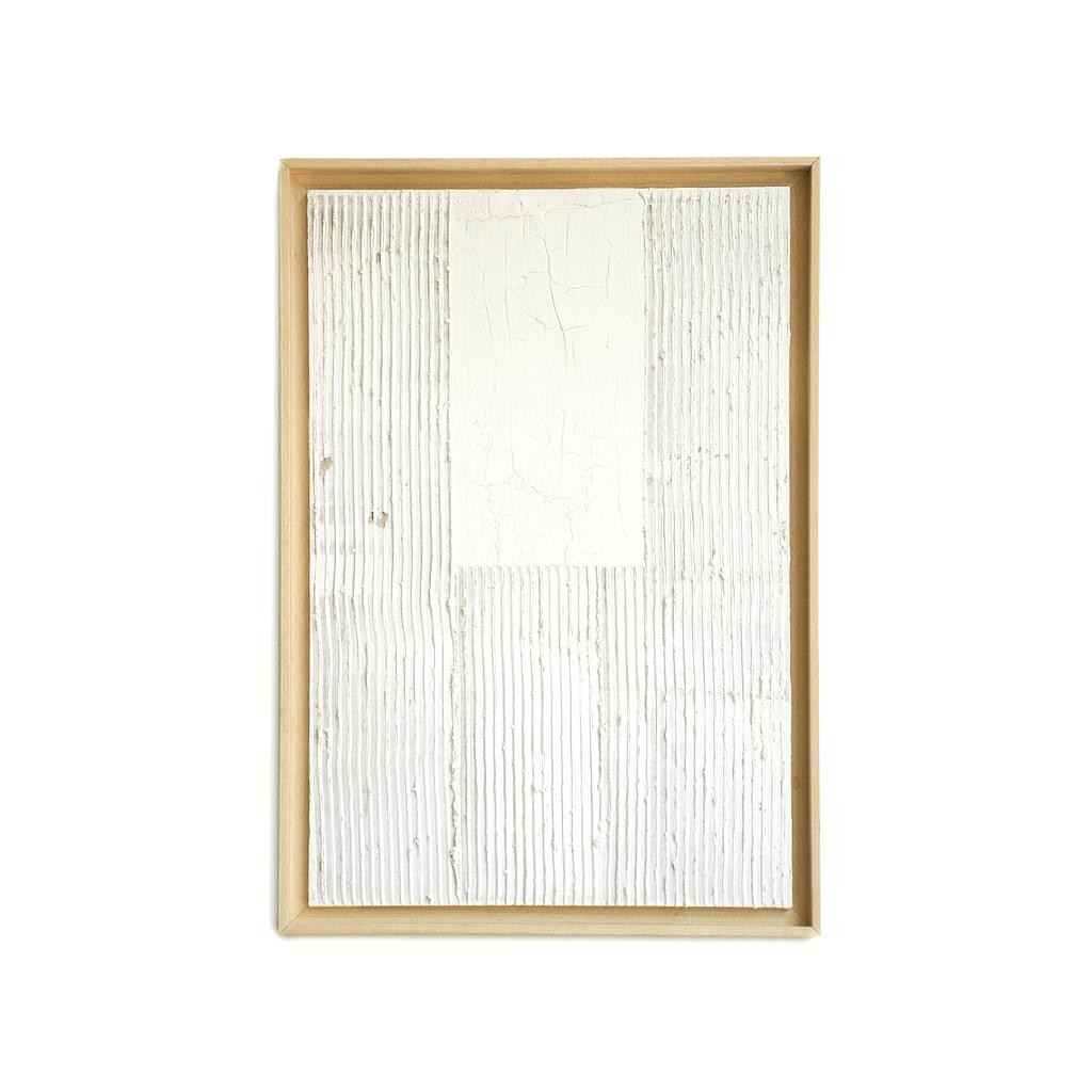 Floating Relief 60x40 (White Square)