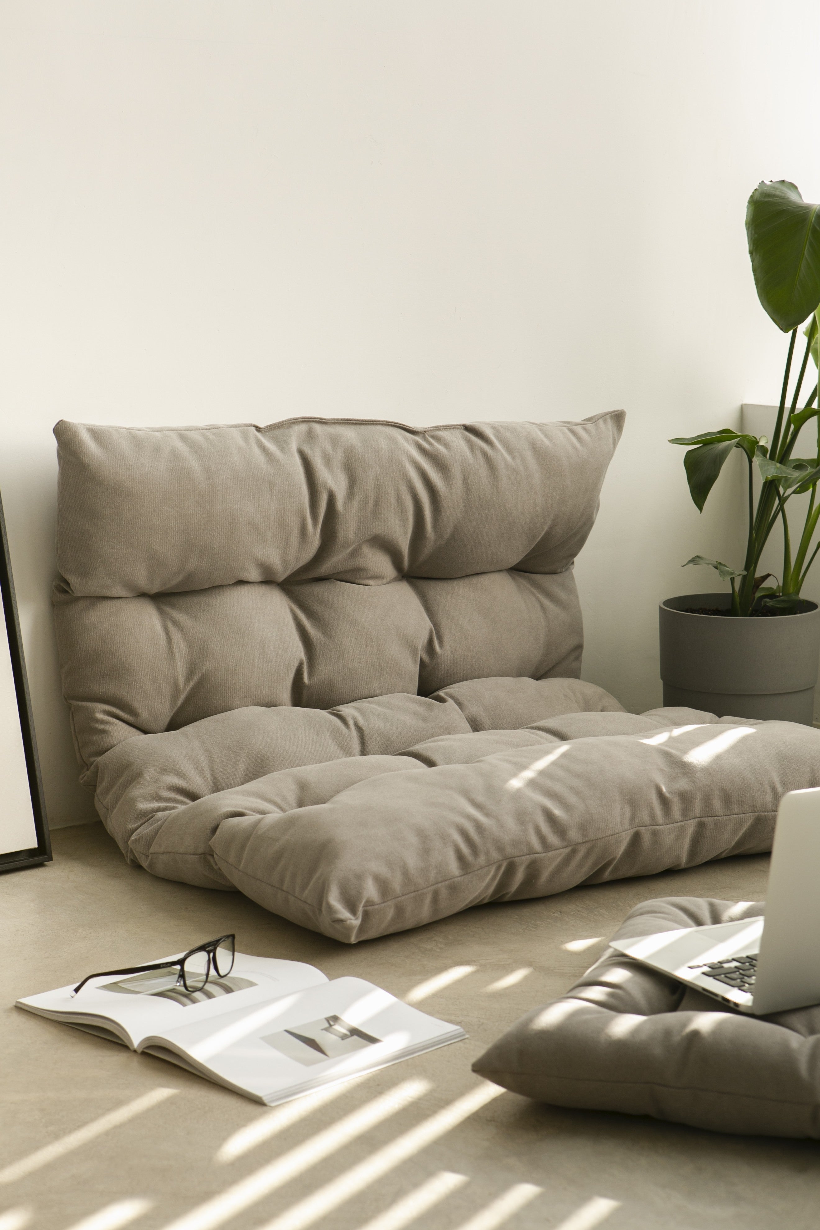 Colchón Futon de suelo taupe
