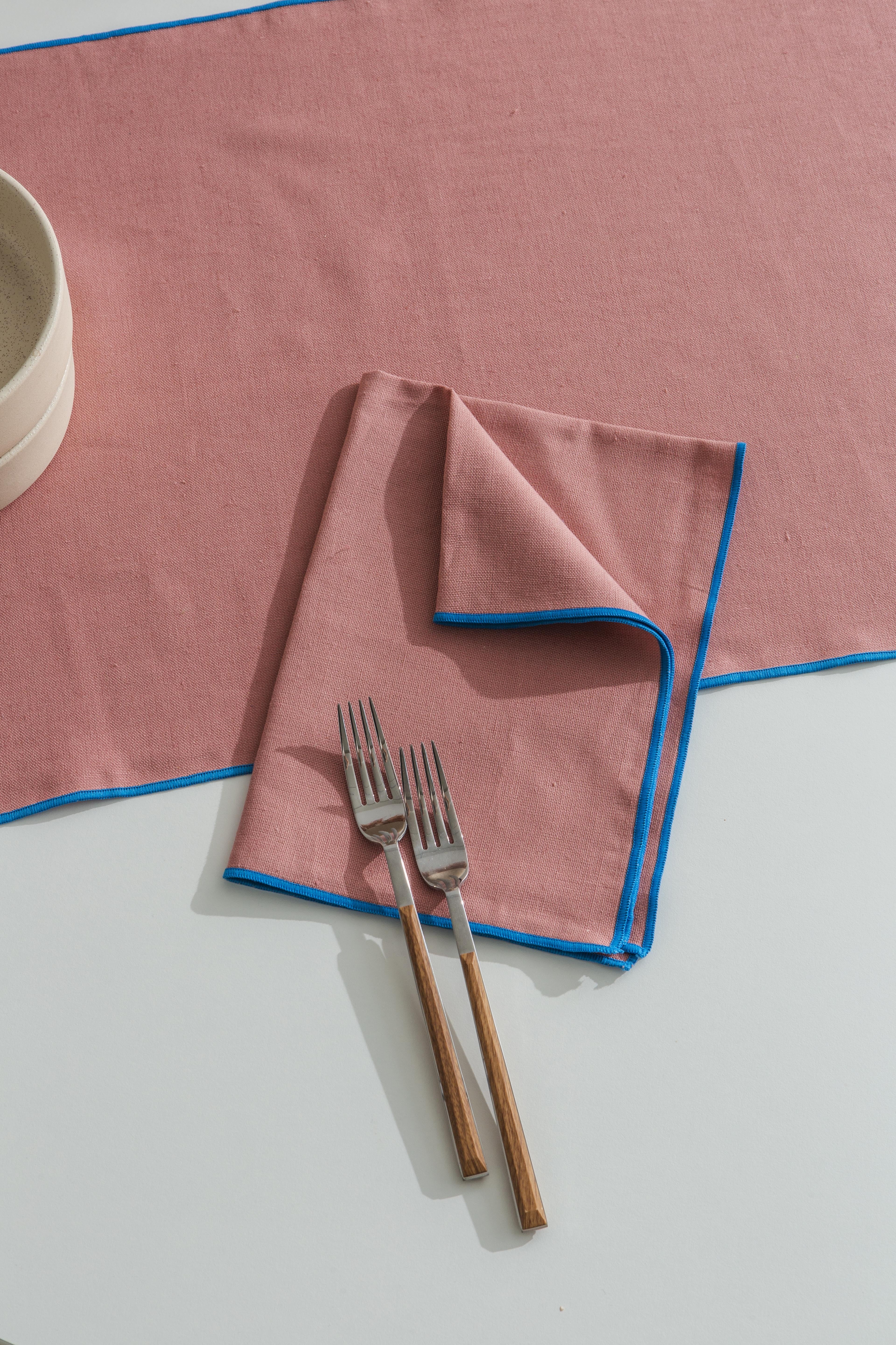 Set 2 individuales Contrast Edge Pink