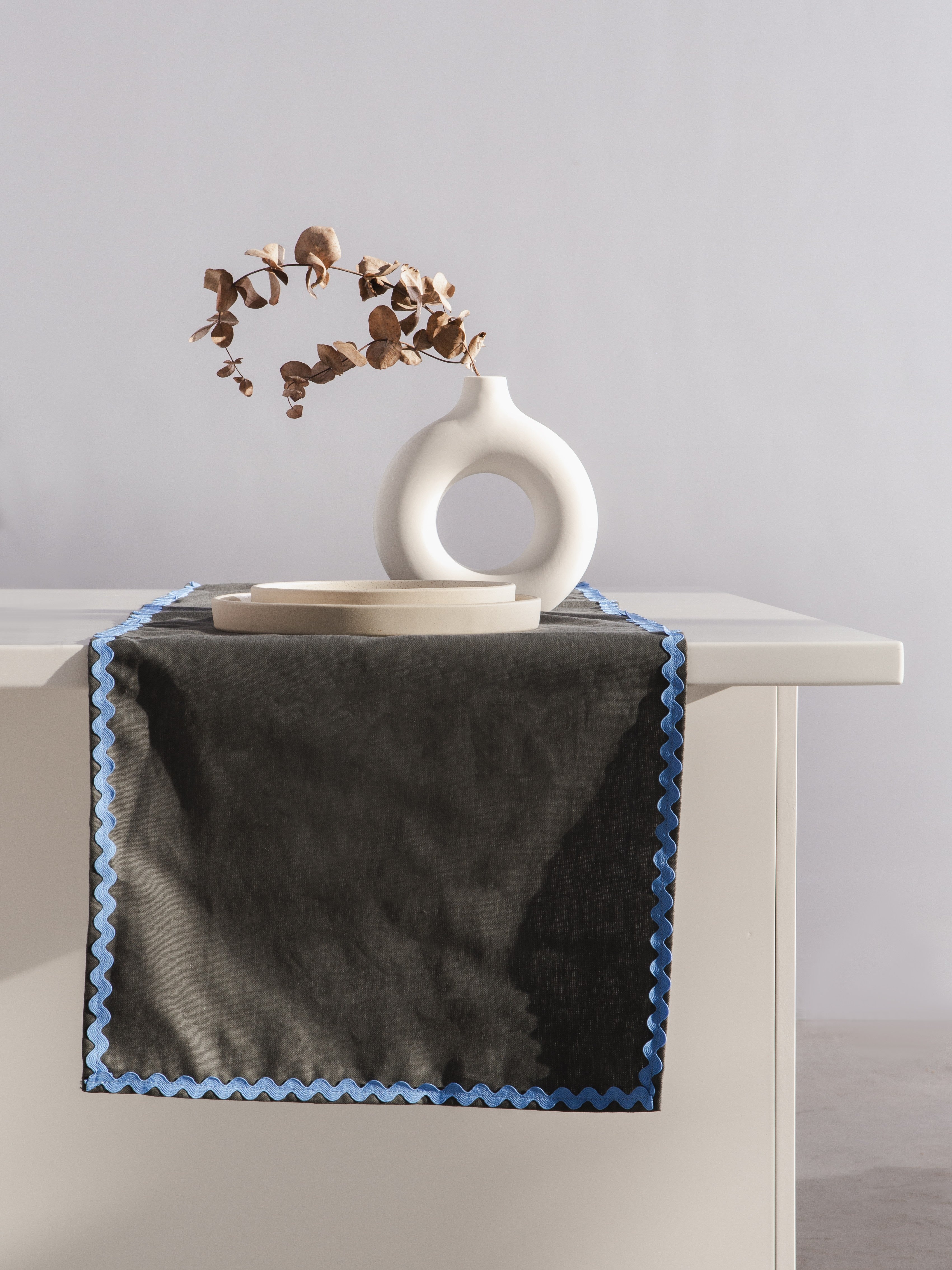 Set 2 Wavy Gray Table Runners