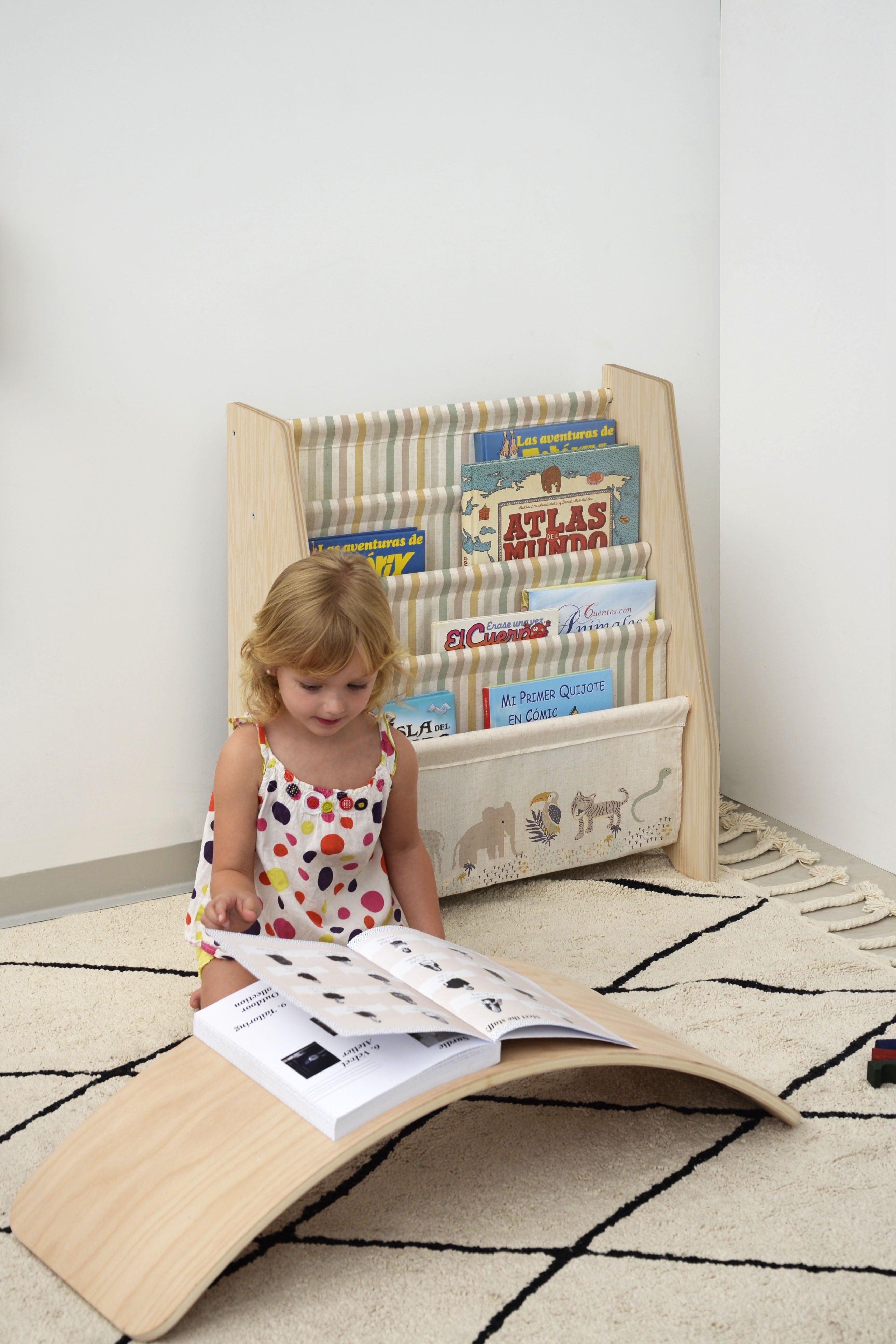 Libreria Textil Estilo Montessori (Africa)