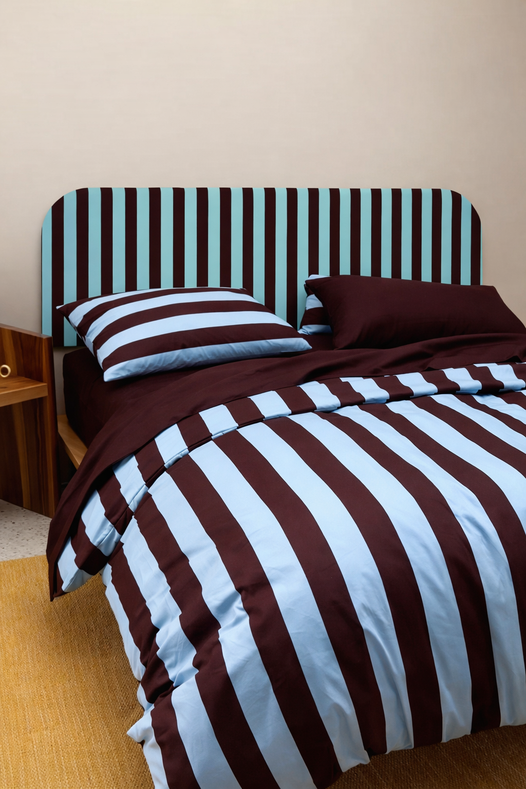 Cabecero Eddie Tapizado Terciopelo Cama 150cm Burgundy Pool
