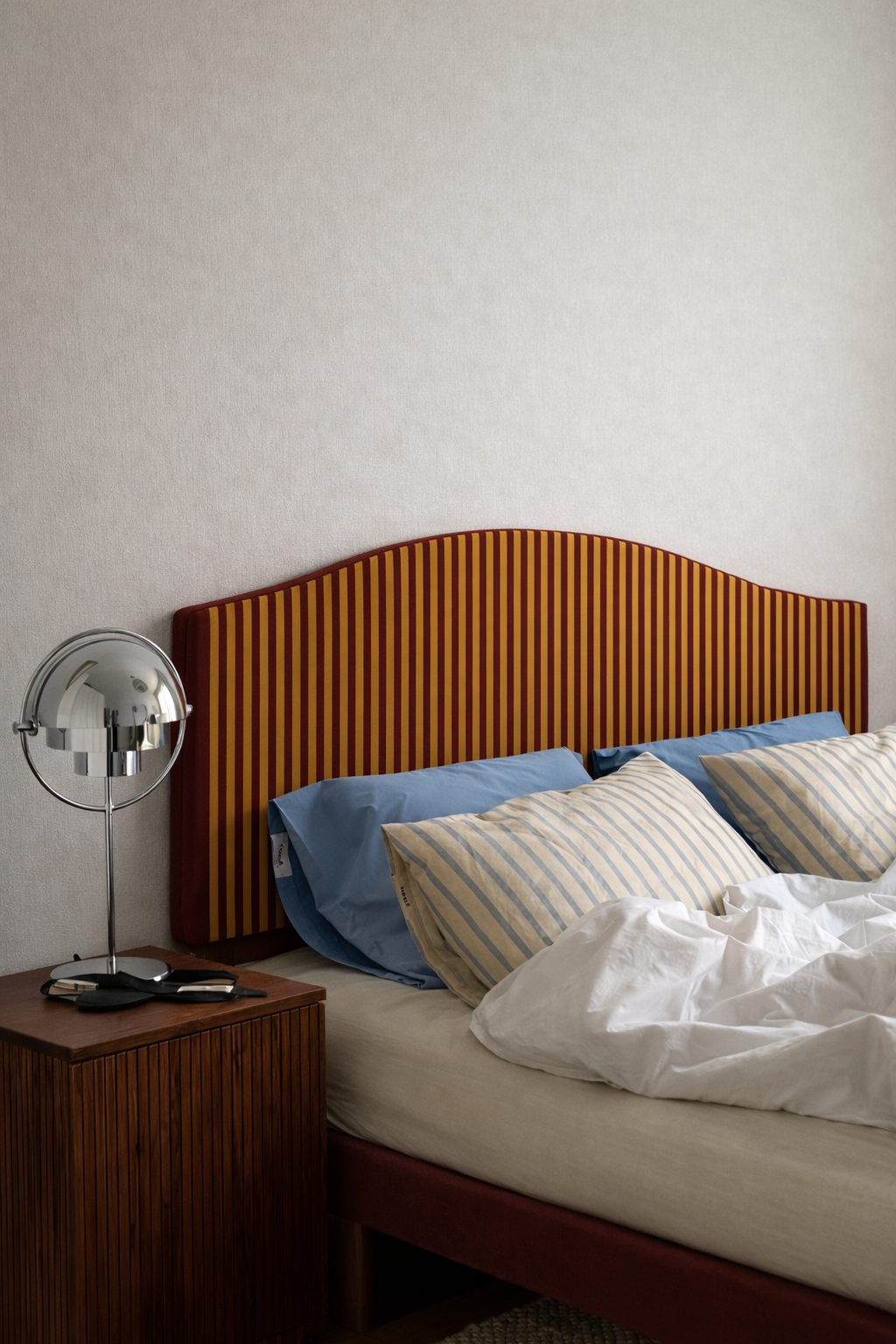 Cabecero Suzanne Tapizado Terciopelo Cama 150cm Safron-Wine
