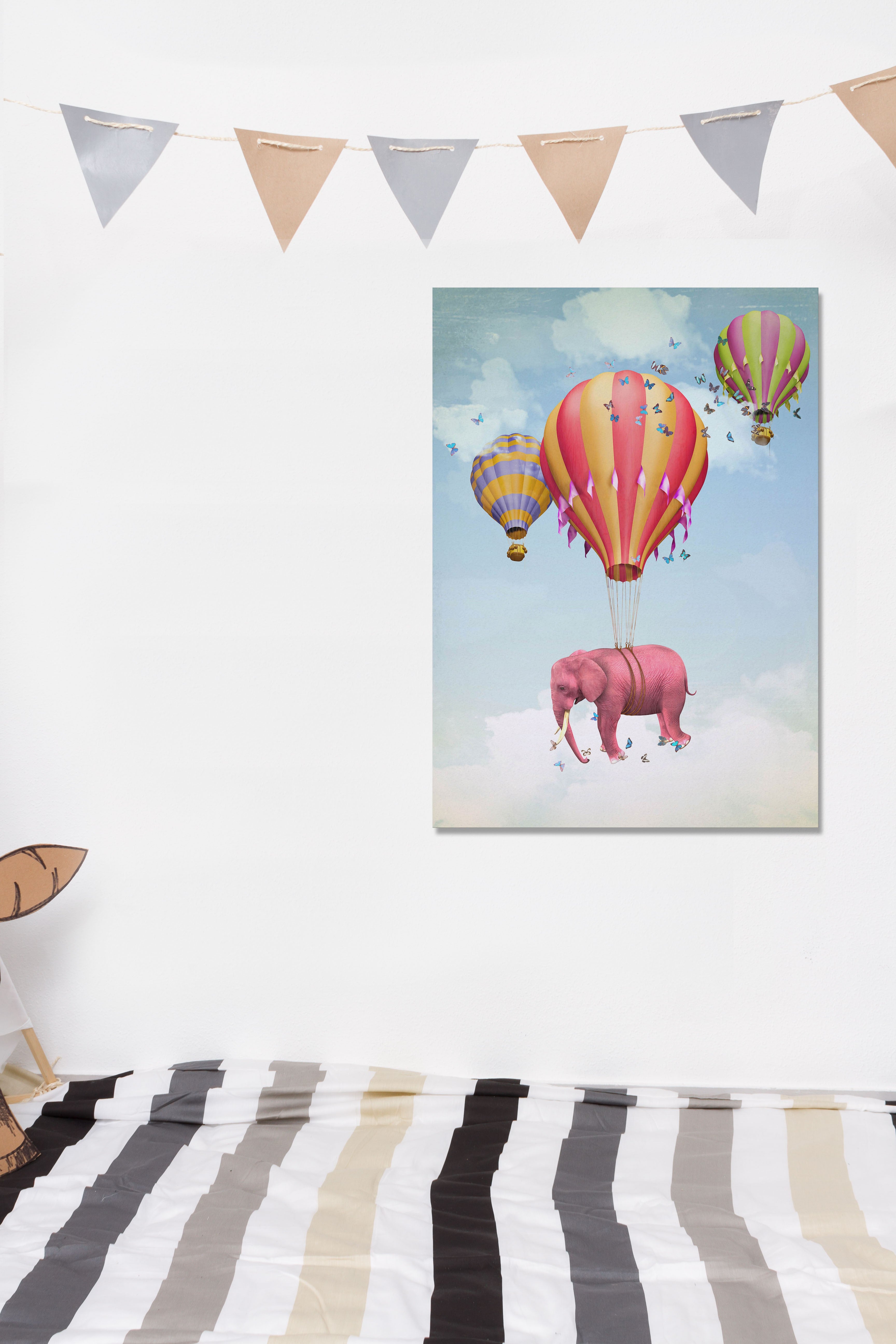 Lienzo Flying Elephant