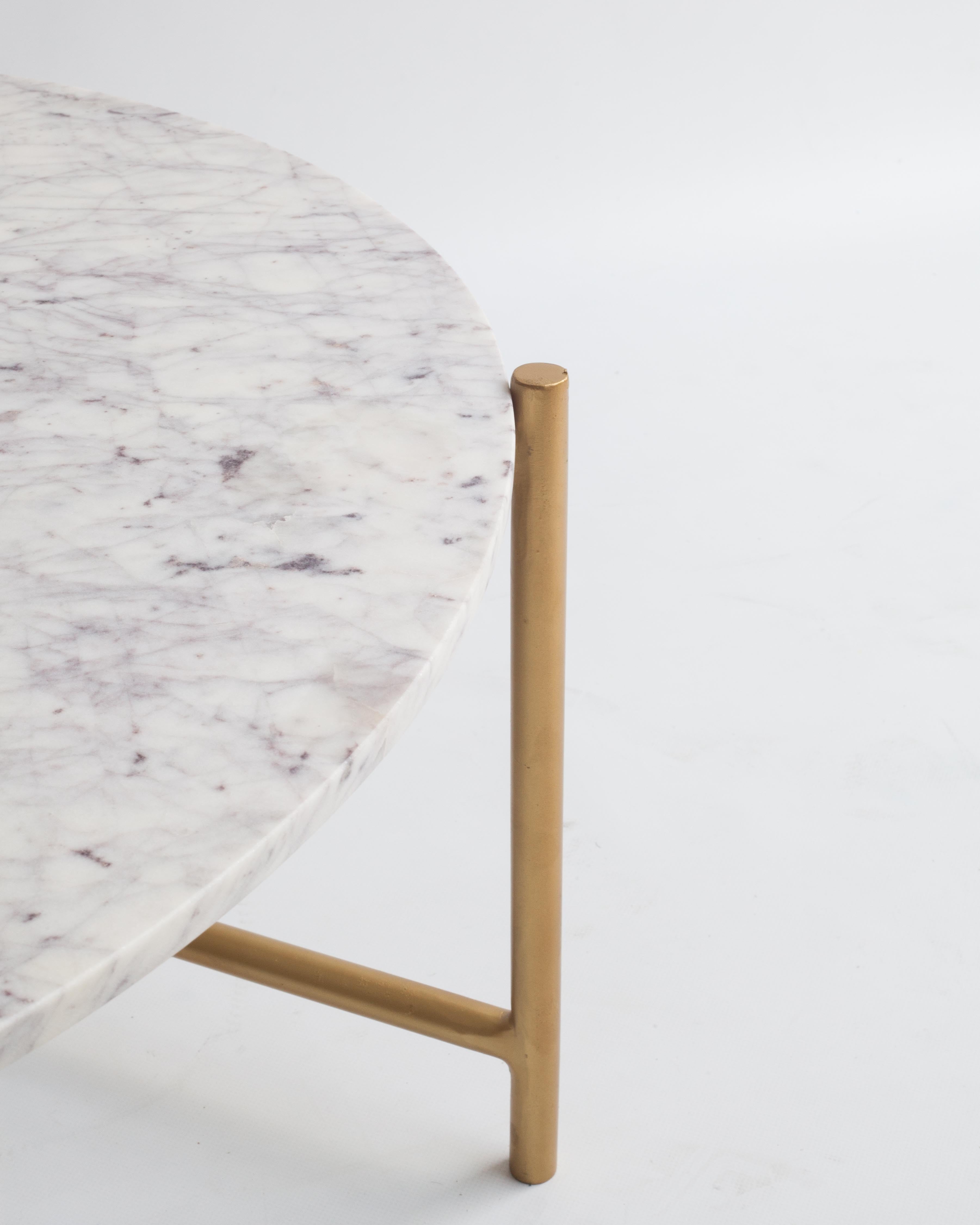 Morgans Table (white)