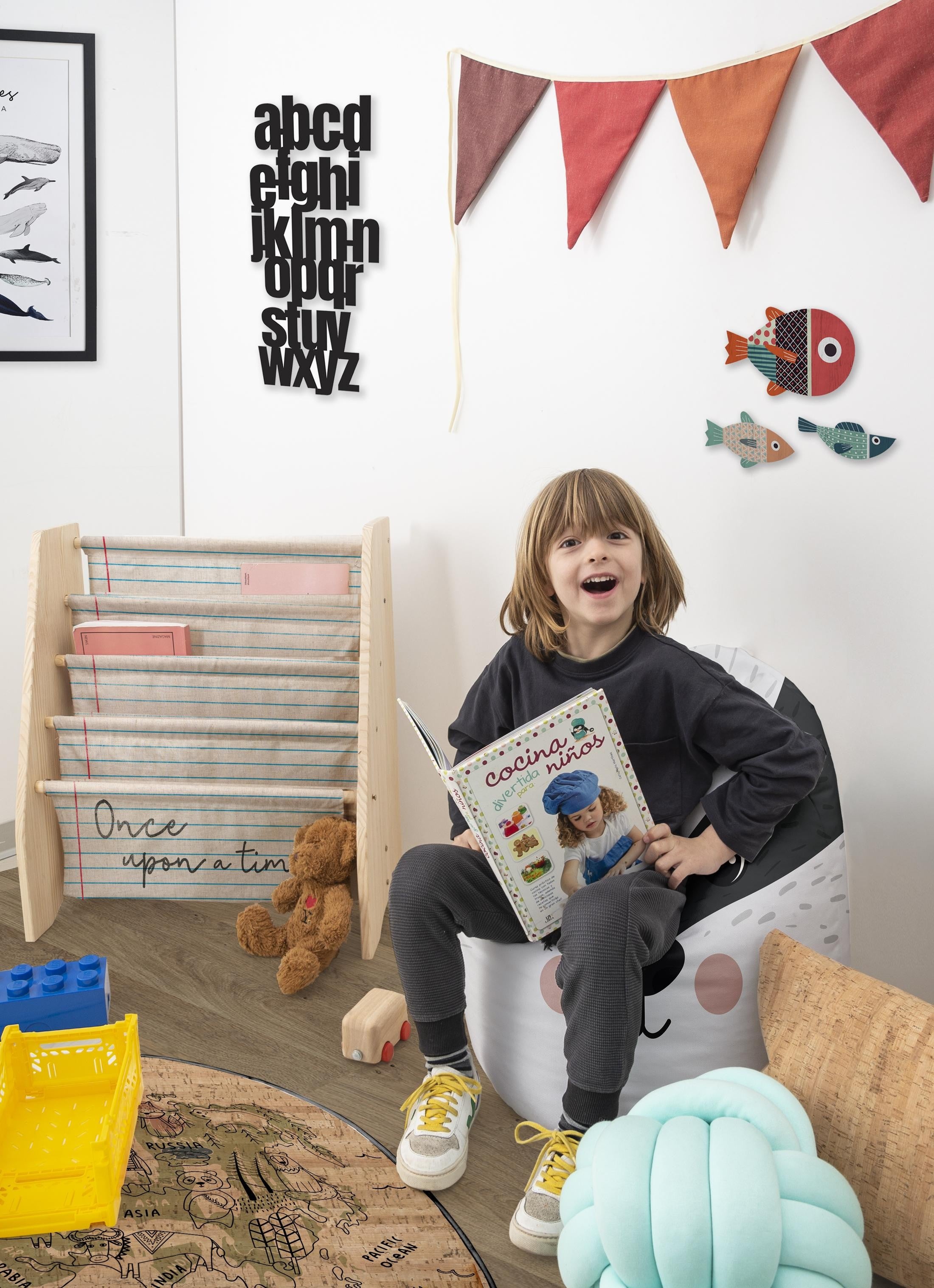 Libreria textil estilo Montessori