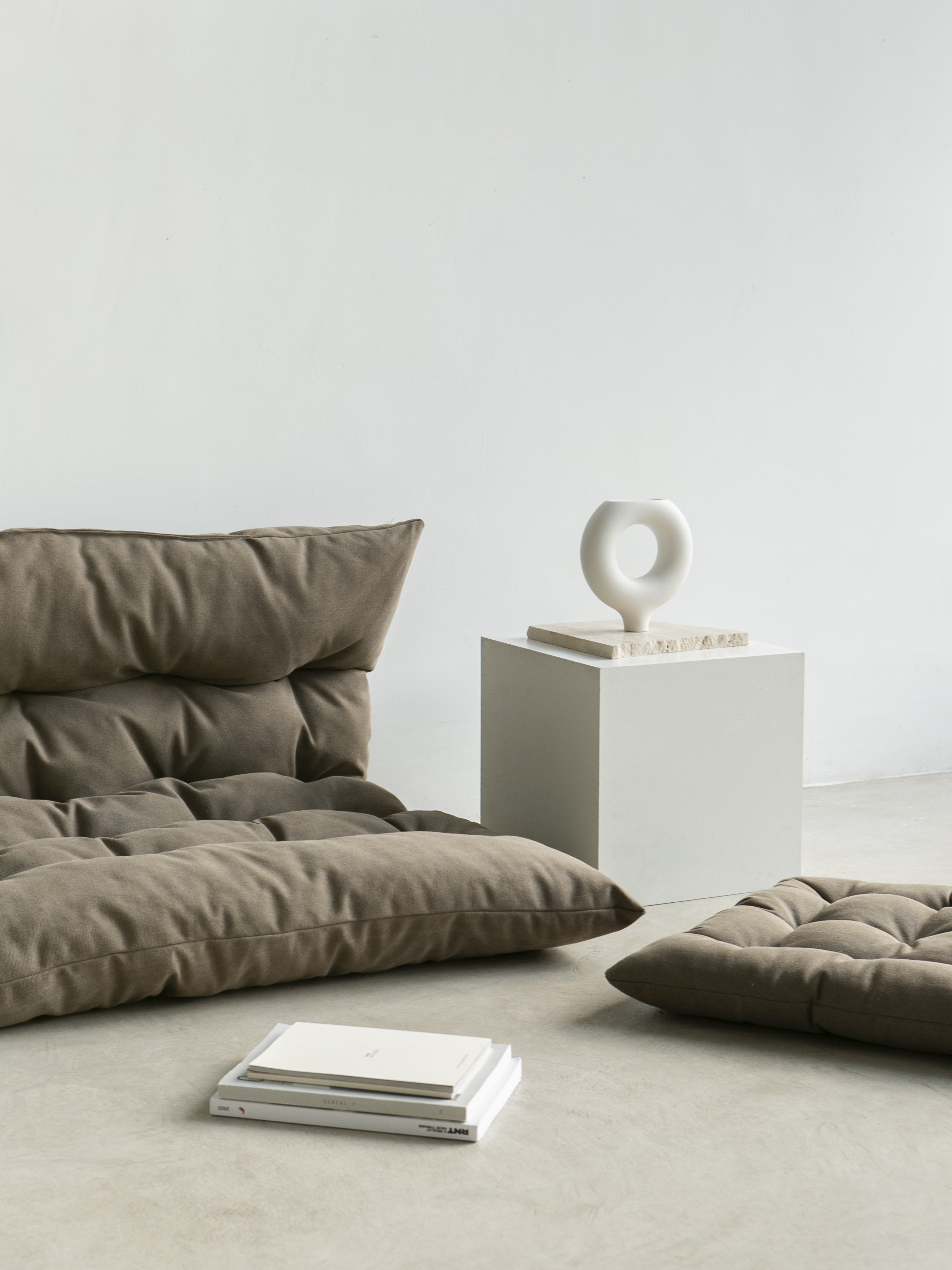 Colchón Futon de suelo marron