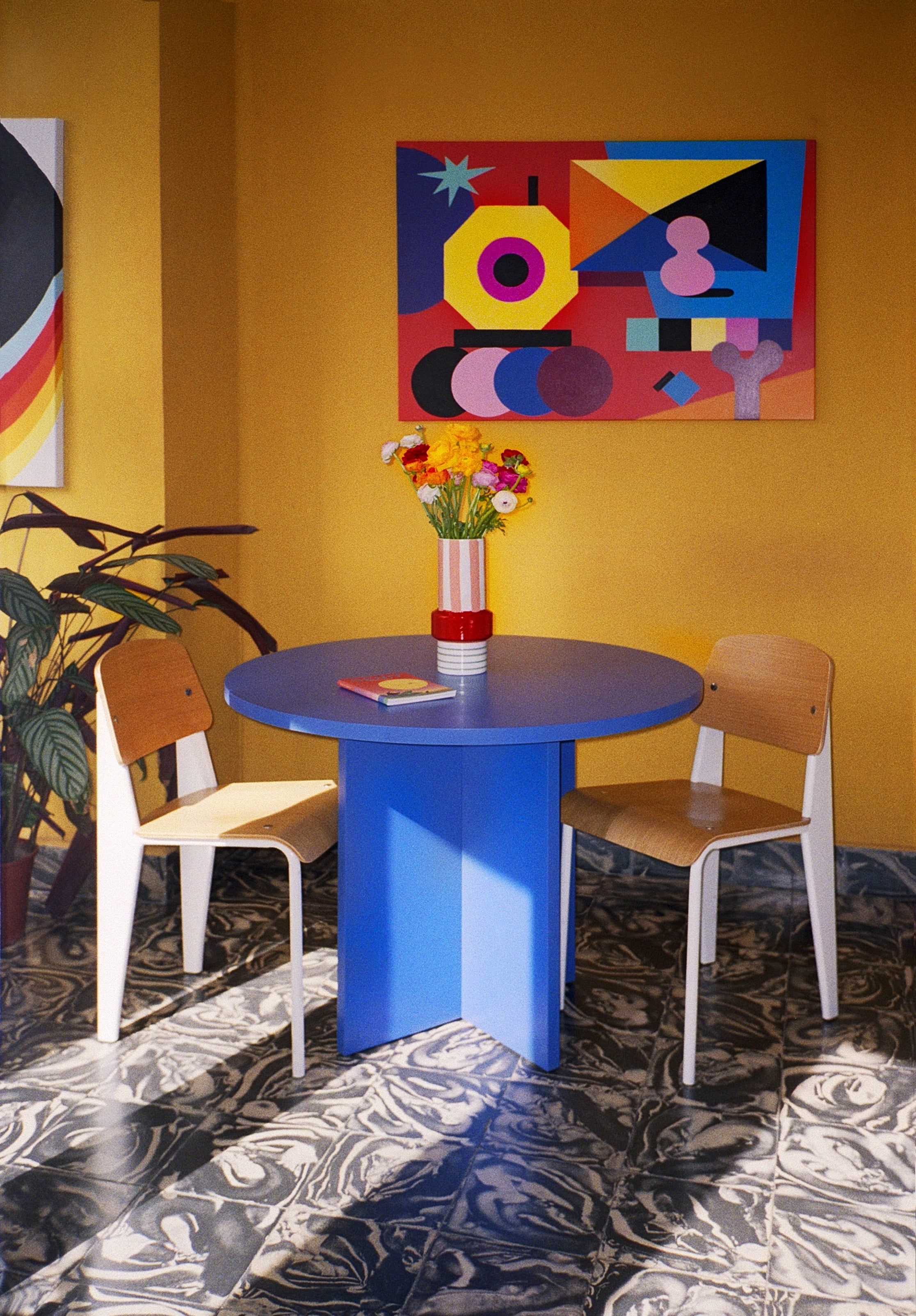 Mesa redonda comedor Matilda Pruss 120