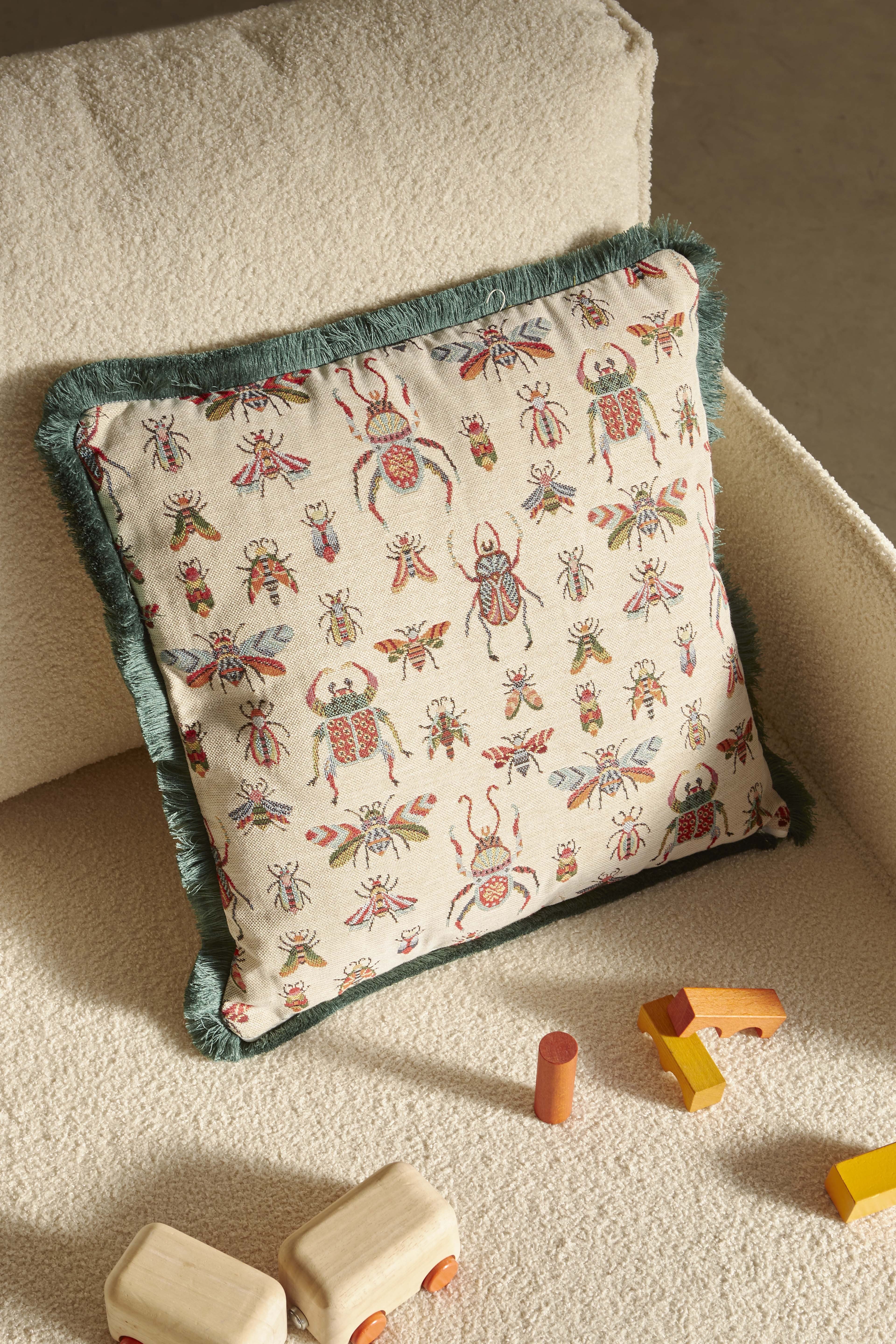 Jacquard Cushion 45x45 Bees