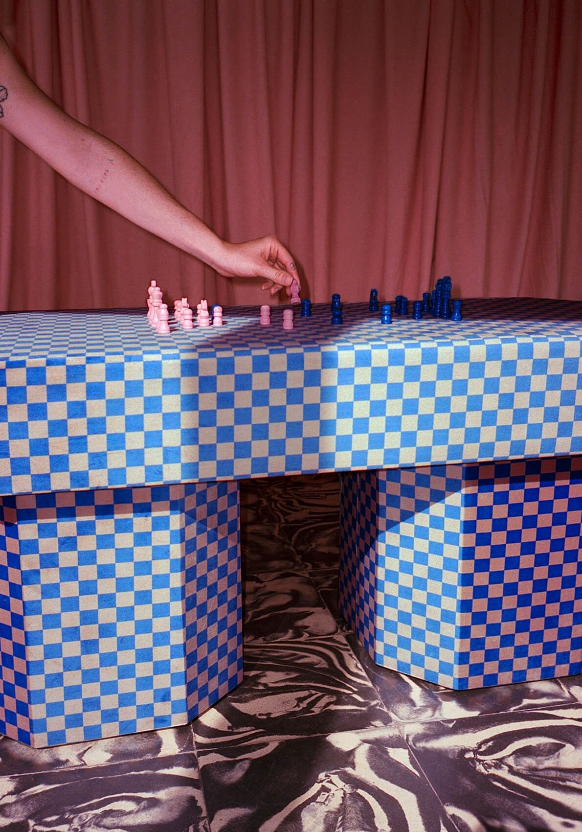 Viva Bench checkerboard pink and Blue