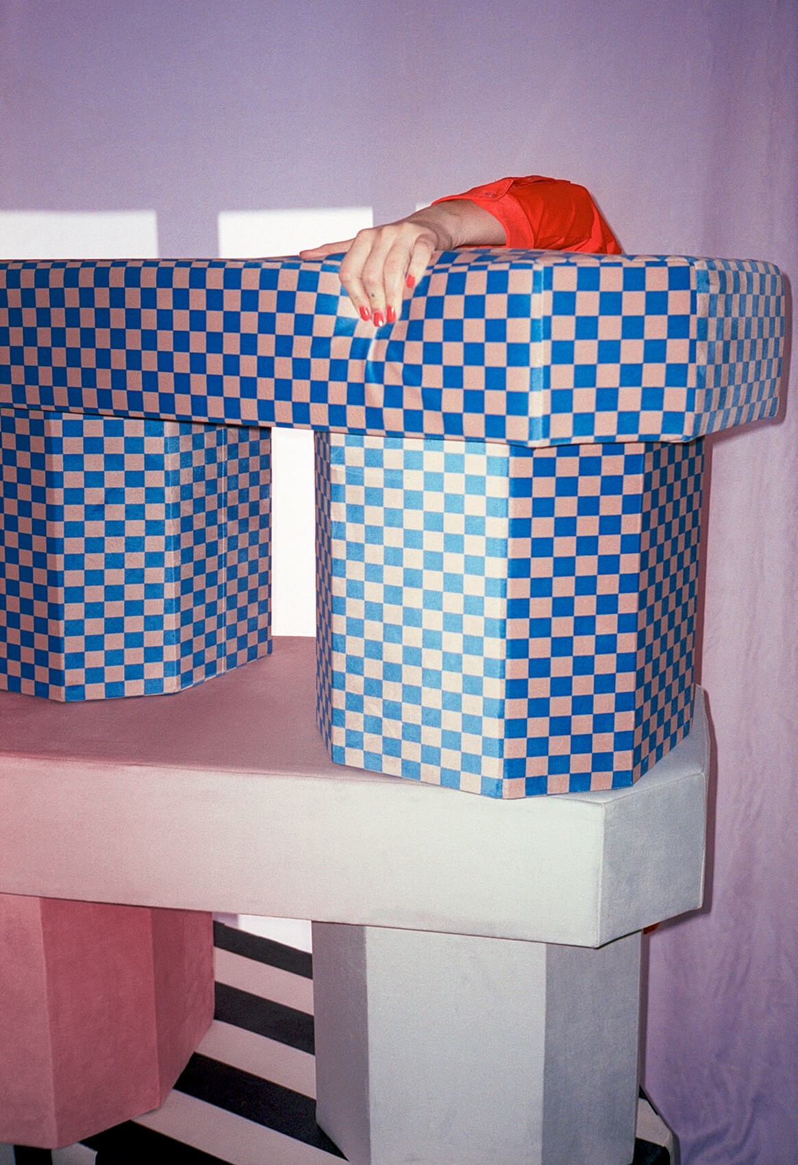 Viva Bench checkerboard pink and Blue