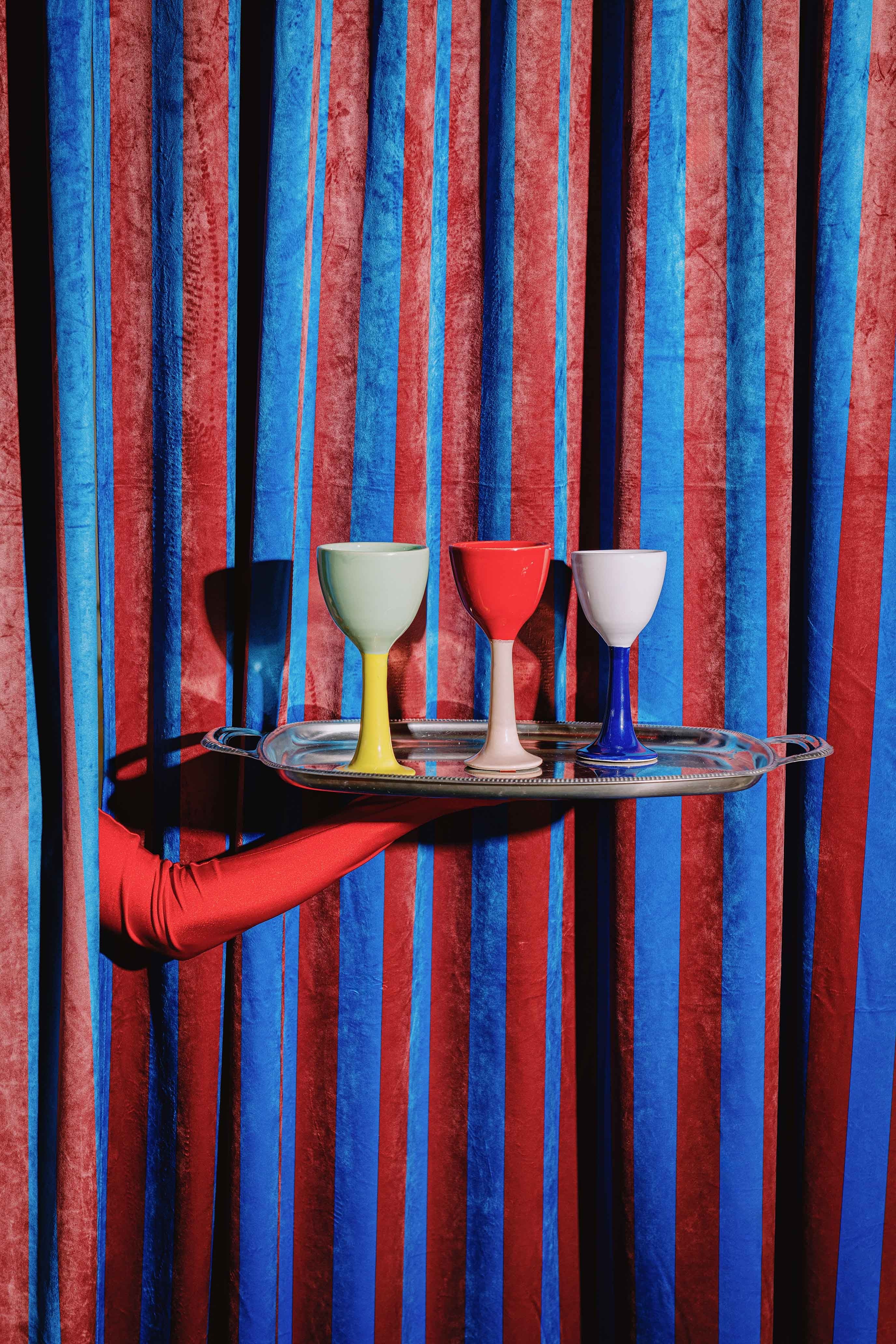 Copa de Vino Cerámica Salut  Blanco y  Azul