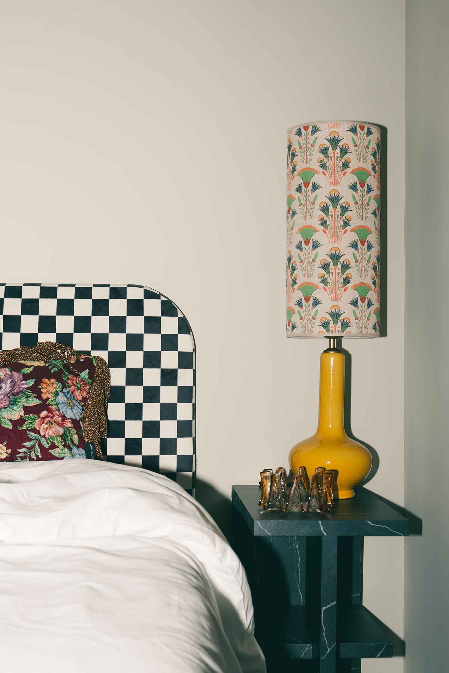 Lámpara de Mesa Alta Amarilla Boho