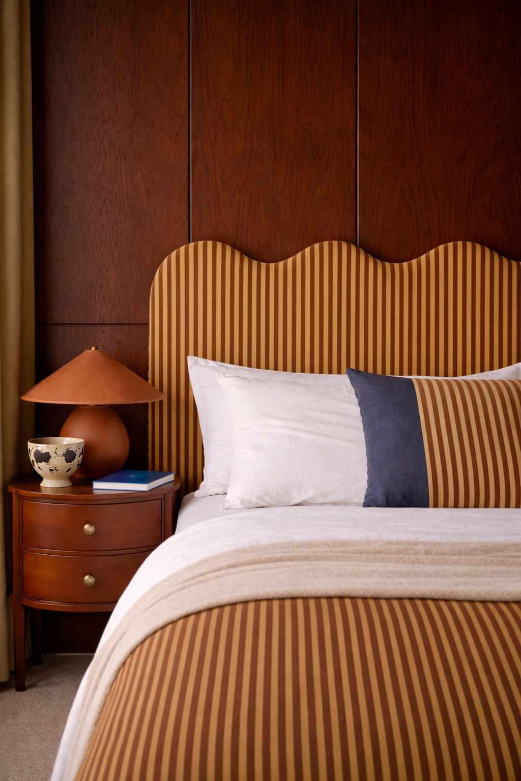 Cabecero Wavy Tapizado Terciopelo Cama 150cm  Gold-Toffee